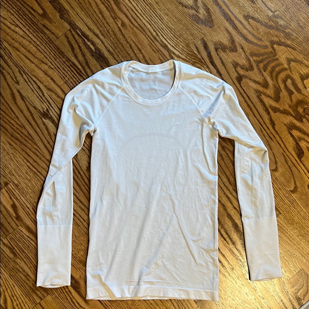 Lululemon Long Sleeve Shirt Swiftly Tech